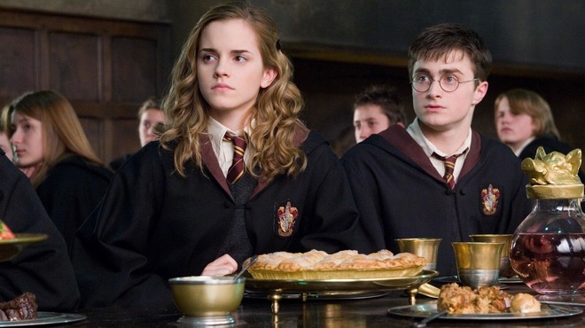 Warner Bros. объявила о разработке сериала «Гарри Поттер» с другими актёрами