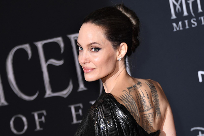 Анджелина Джоли на премьере фильма «Малефисента: Владычица тьмы» в&nbsp;Лос-Анджелесе, 2019&nbsp;